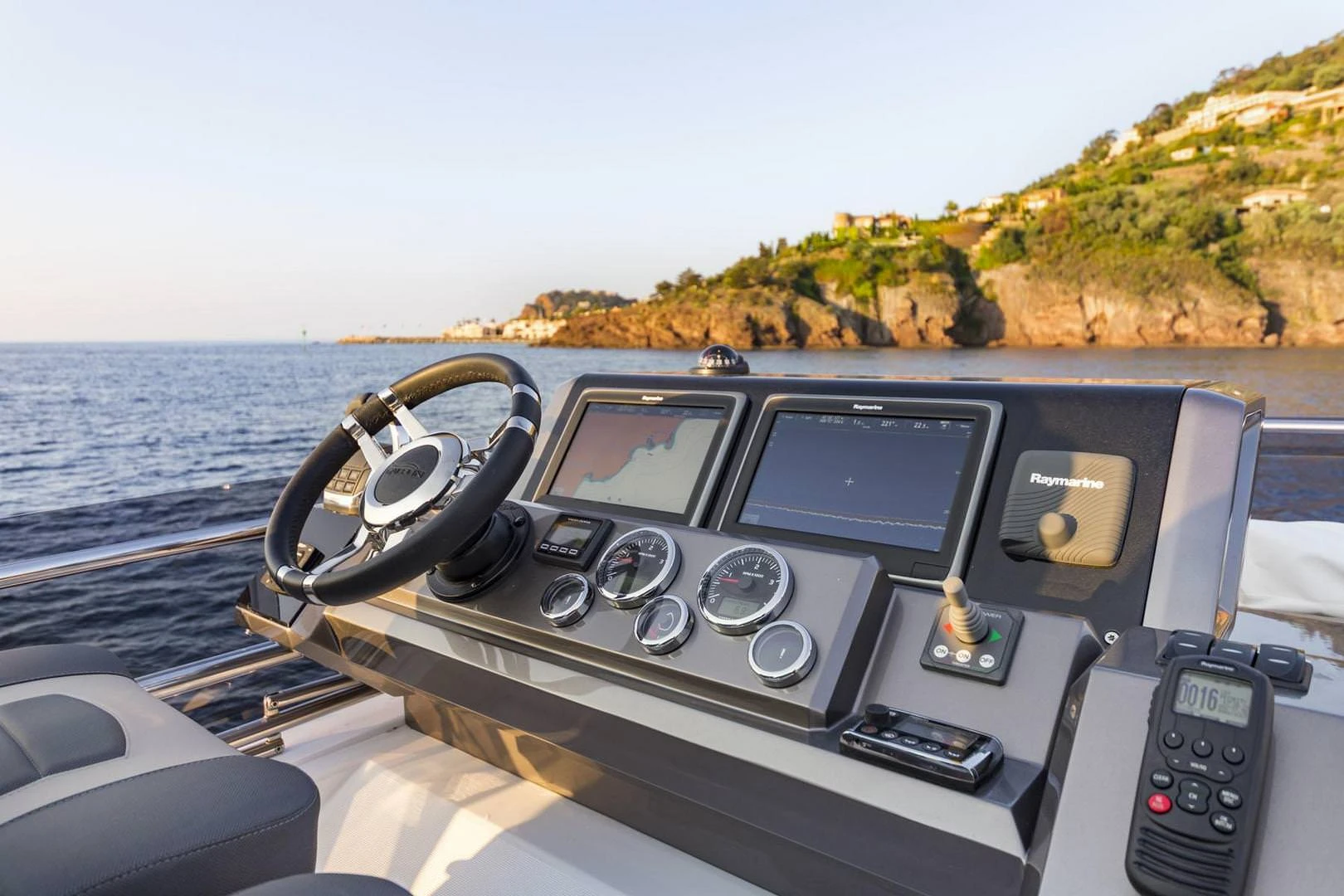 Galeon 460 FLY