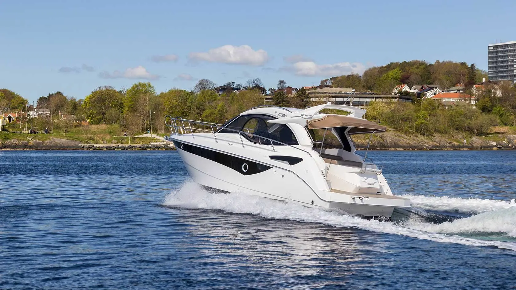 Galeon 305 HTS