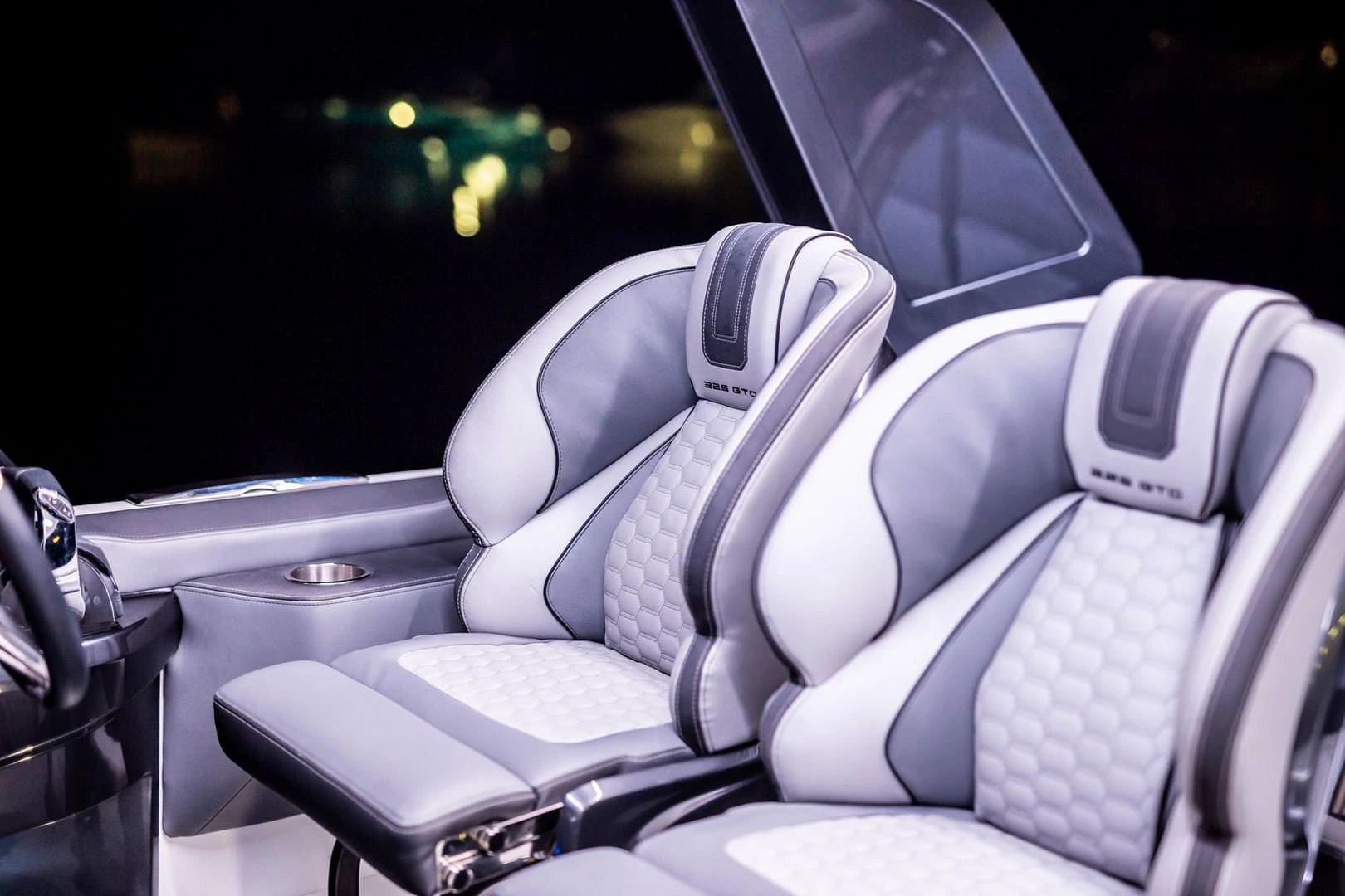 Galeon  325 GTO