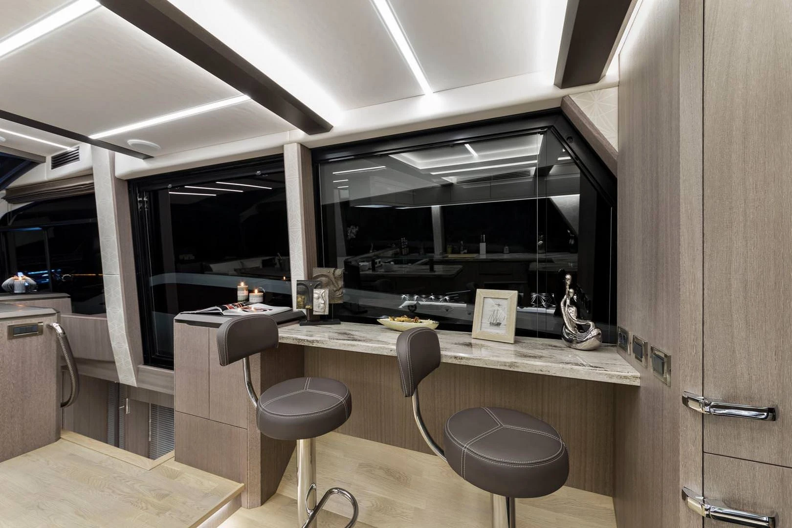 Galeon 640 FLY