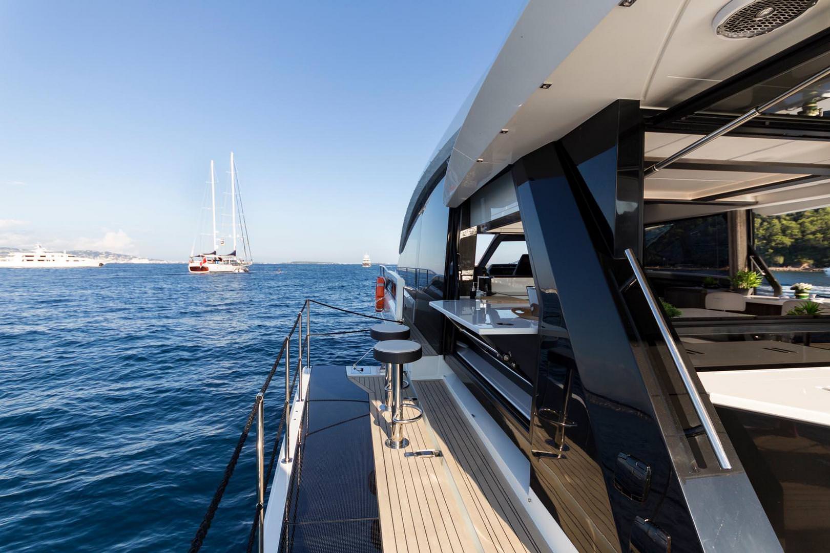Galeon 650 SKYDECK