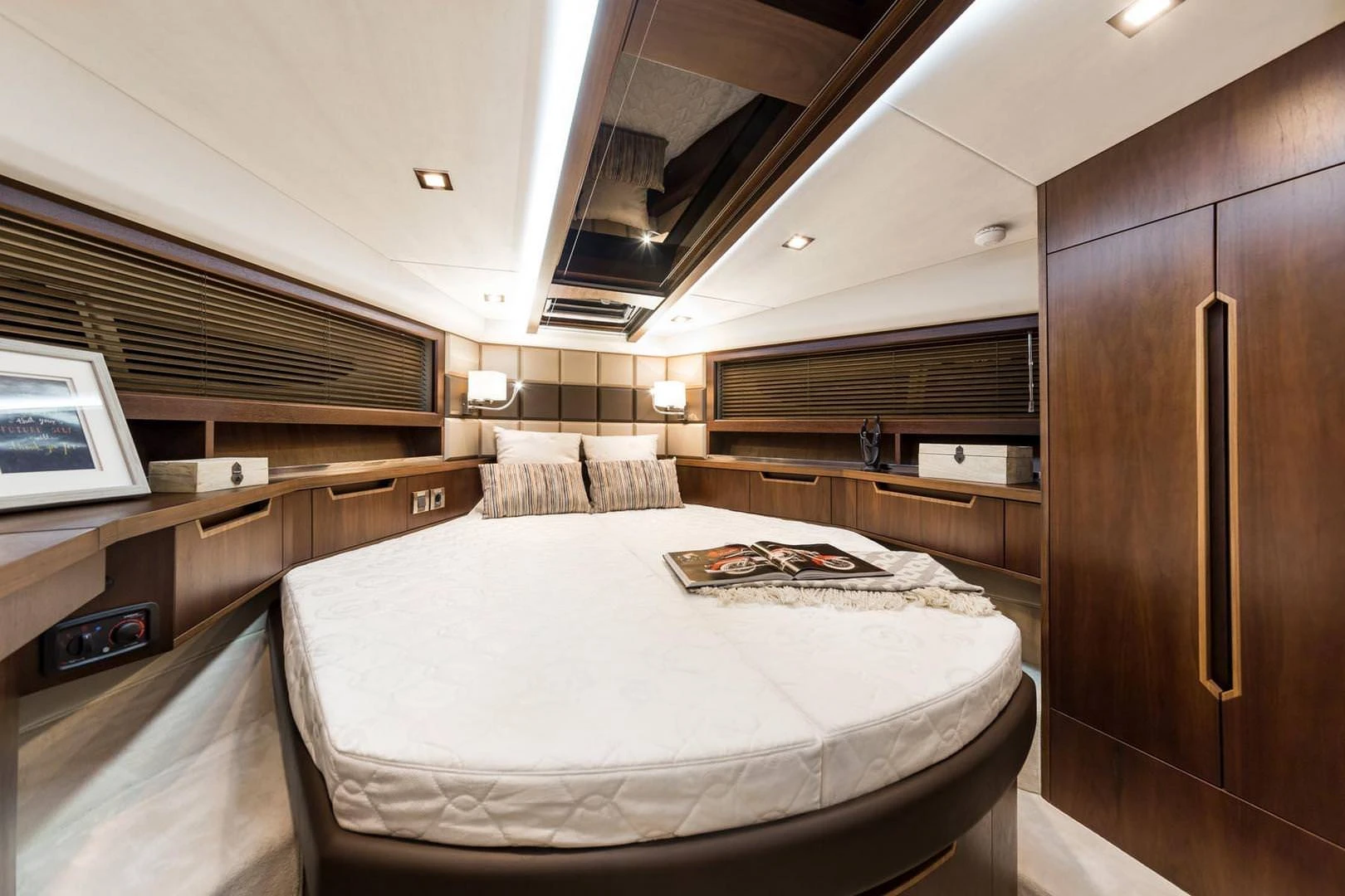 Galeon 425 HTC