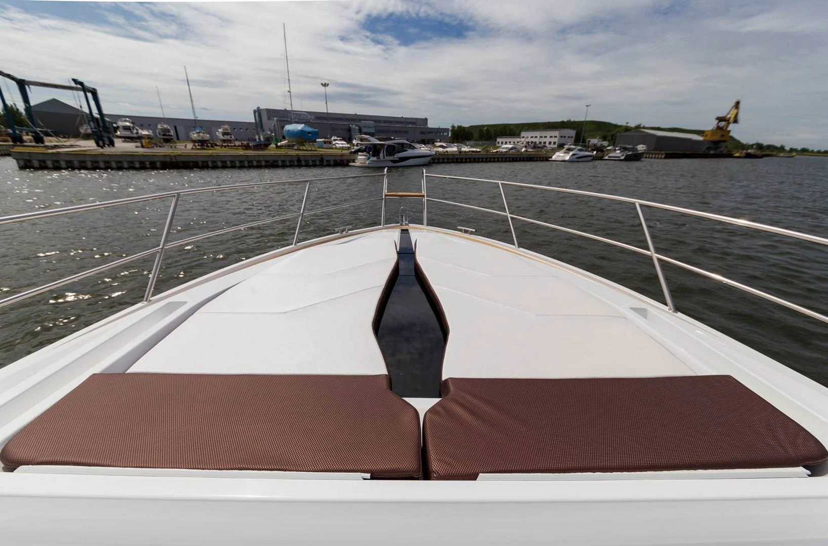 Galeon 445 HTS