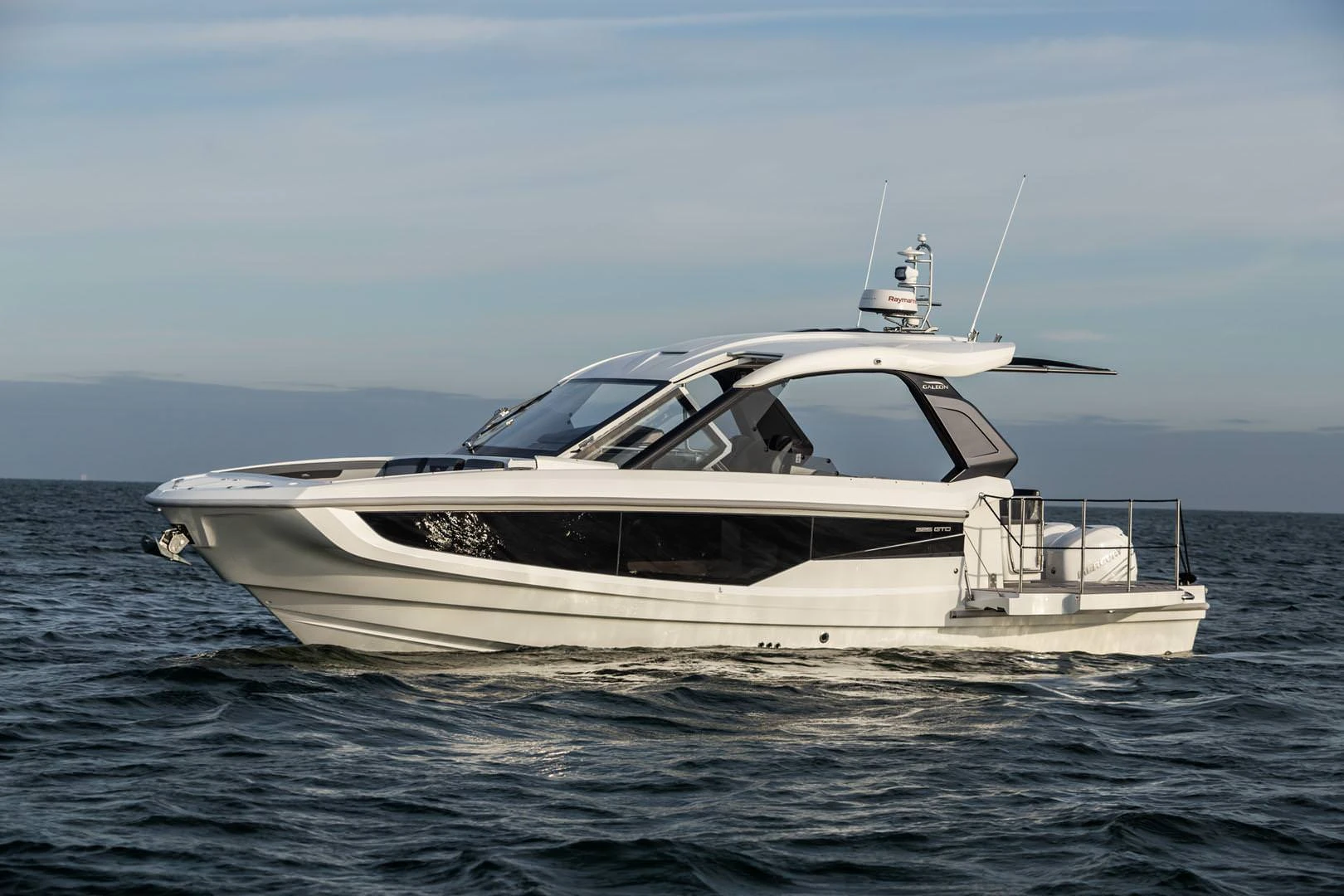 Galeon  325 GTO
