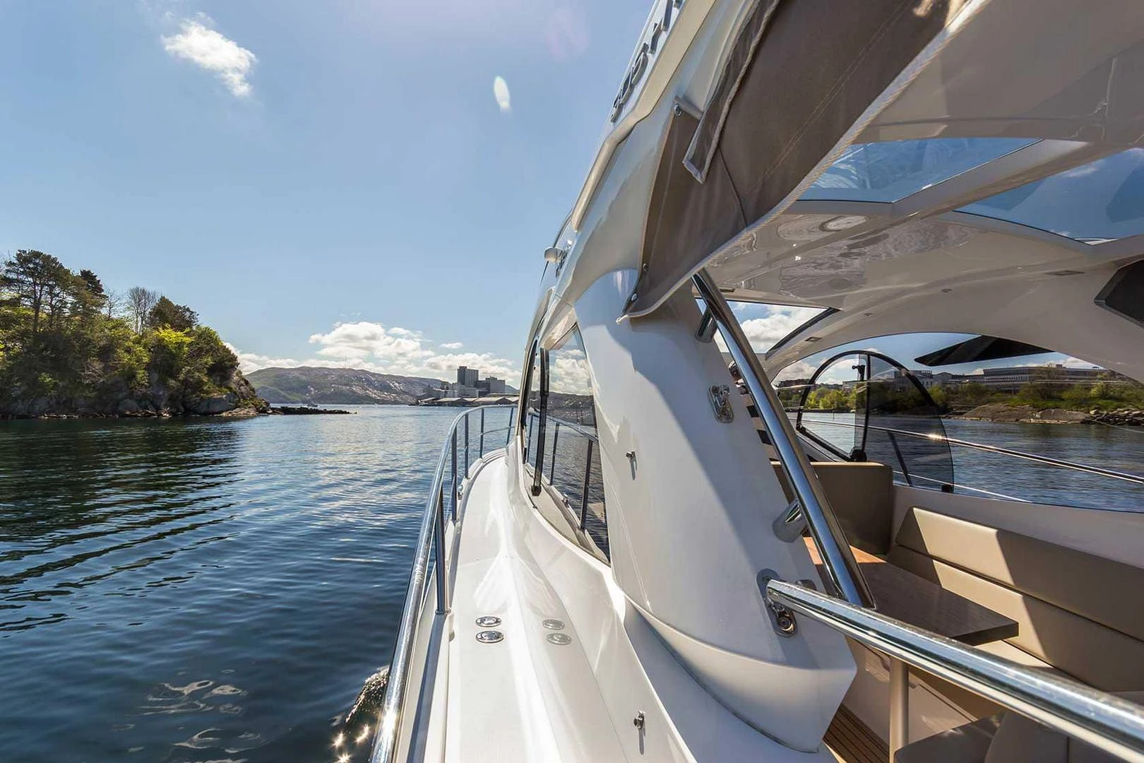 Galeon 305 HTS