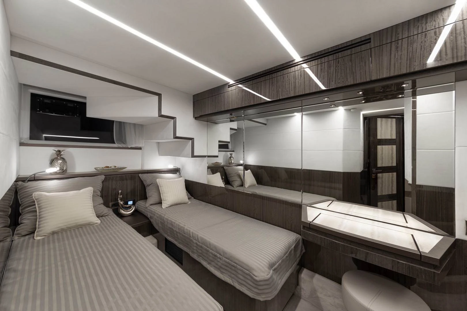Galeon 650 SKYDECK