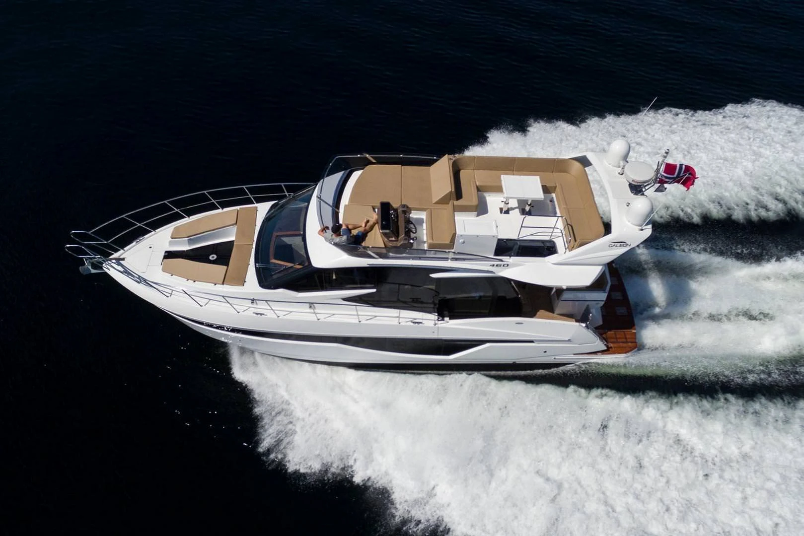 Galeon 460 FLY