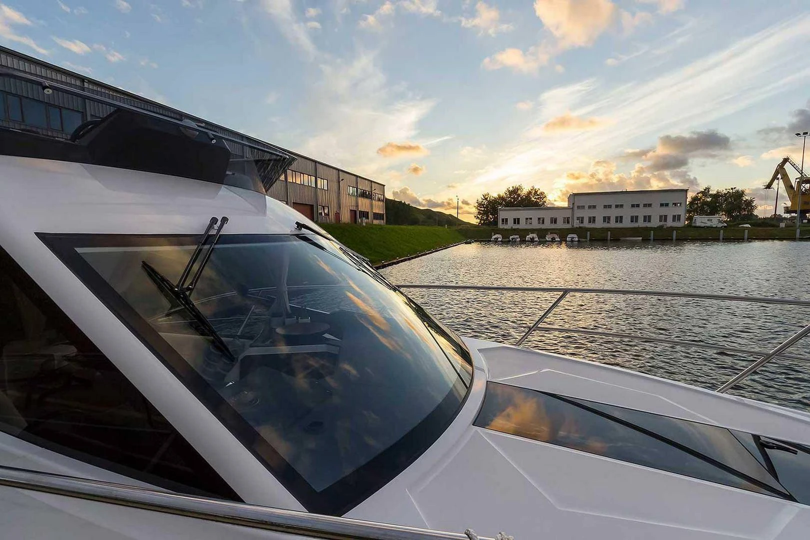 Galeon 300 FLY