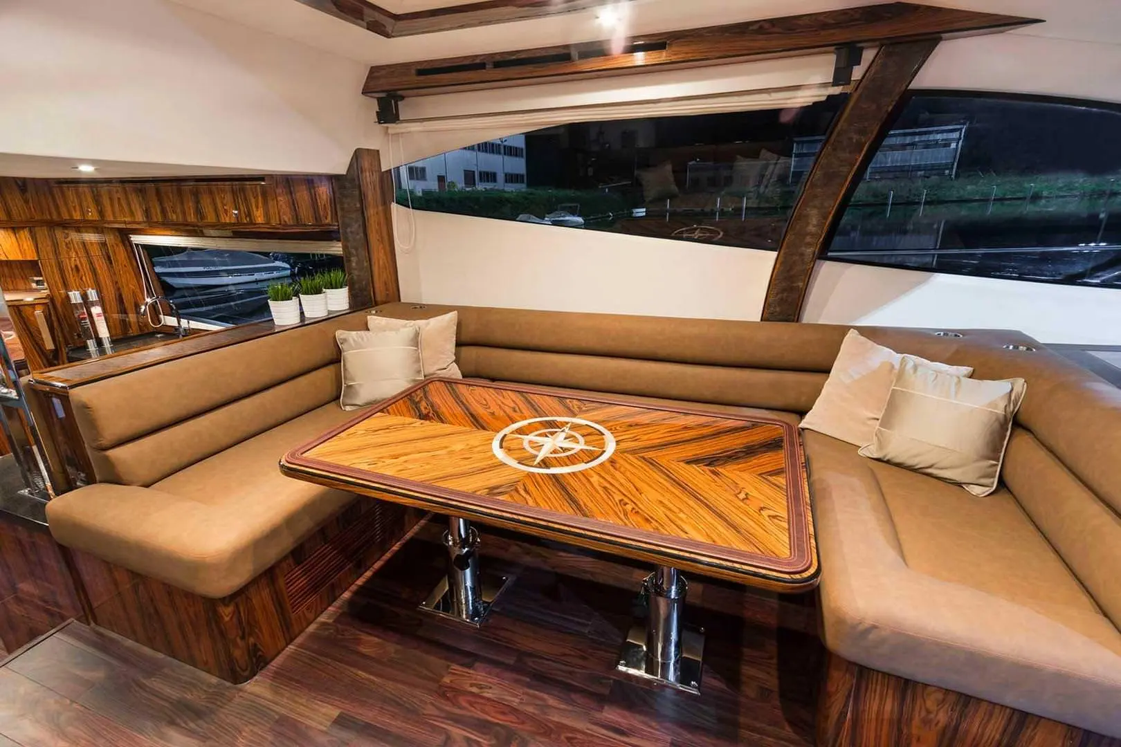 Galeon 550 FLY