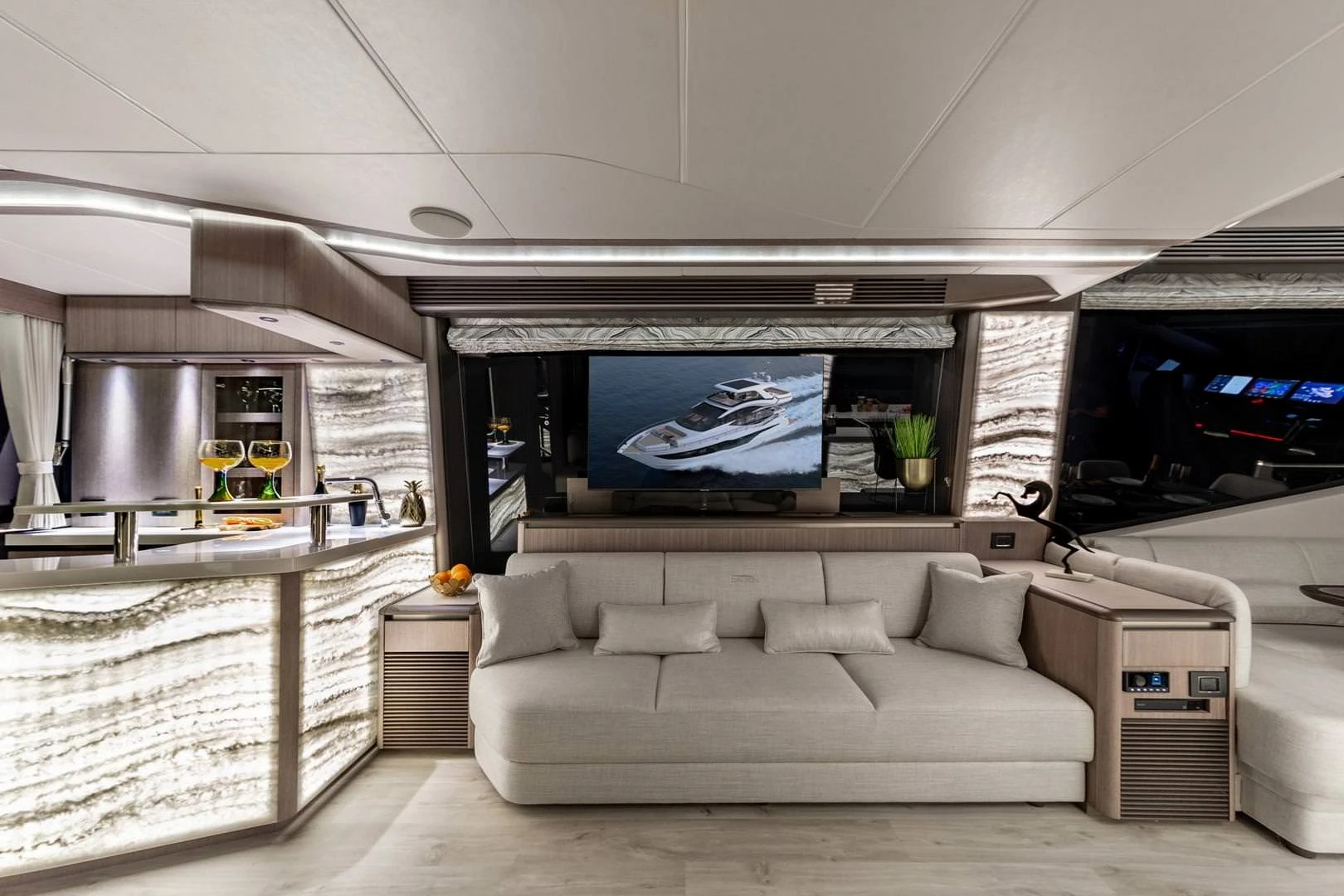 Galeon 800 FLY