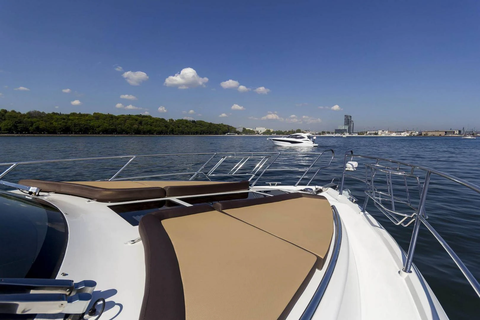 Galeon 425 HTC