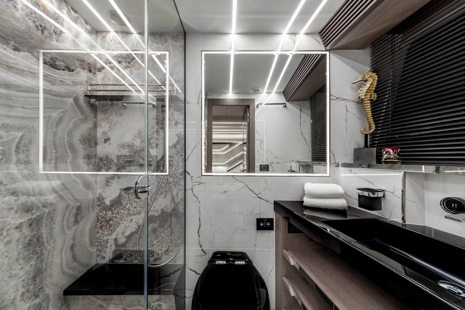 Galeon 800 FLY