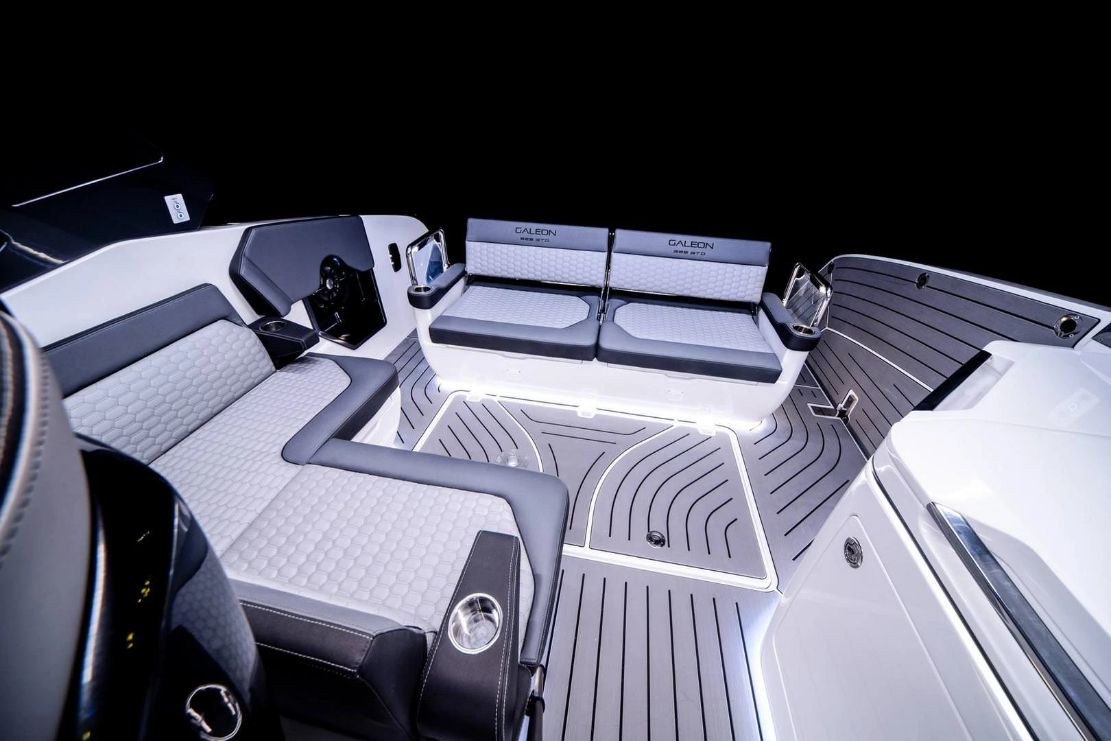 Galeon  325 GTO