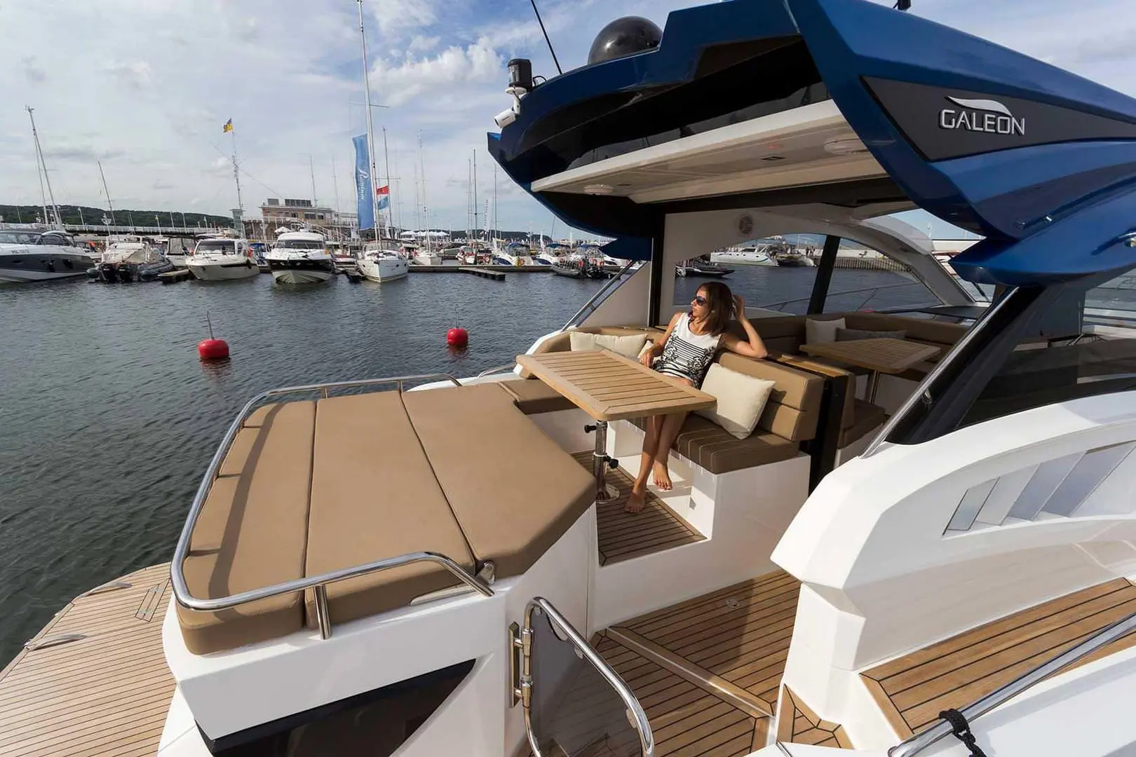 Galeon 445 HTS
