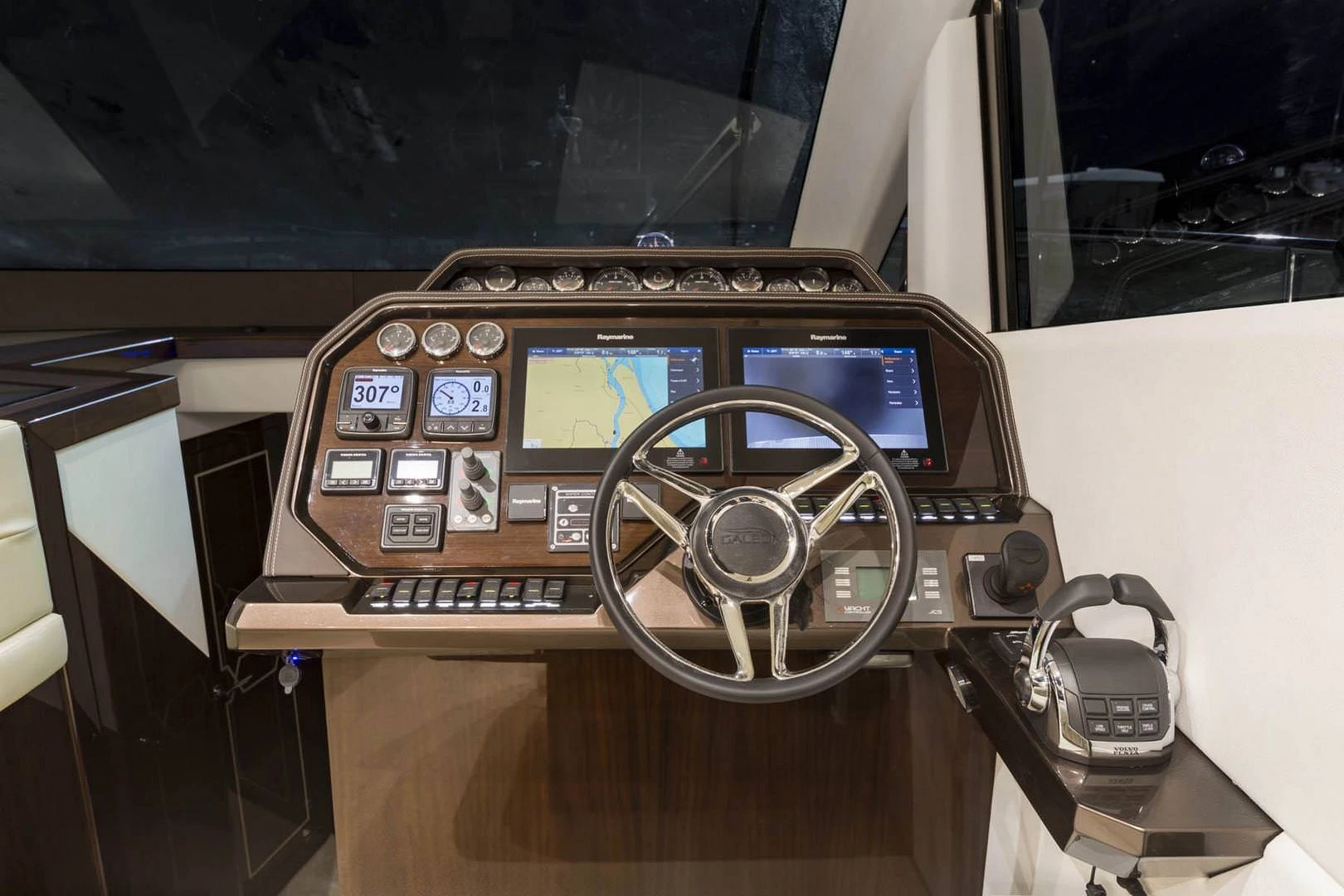 Galeon 500 FLY