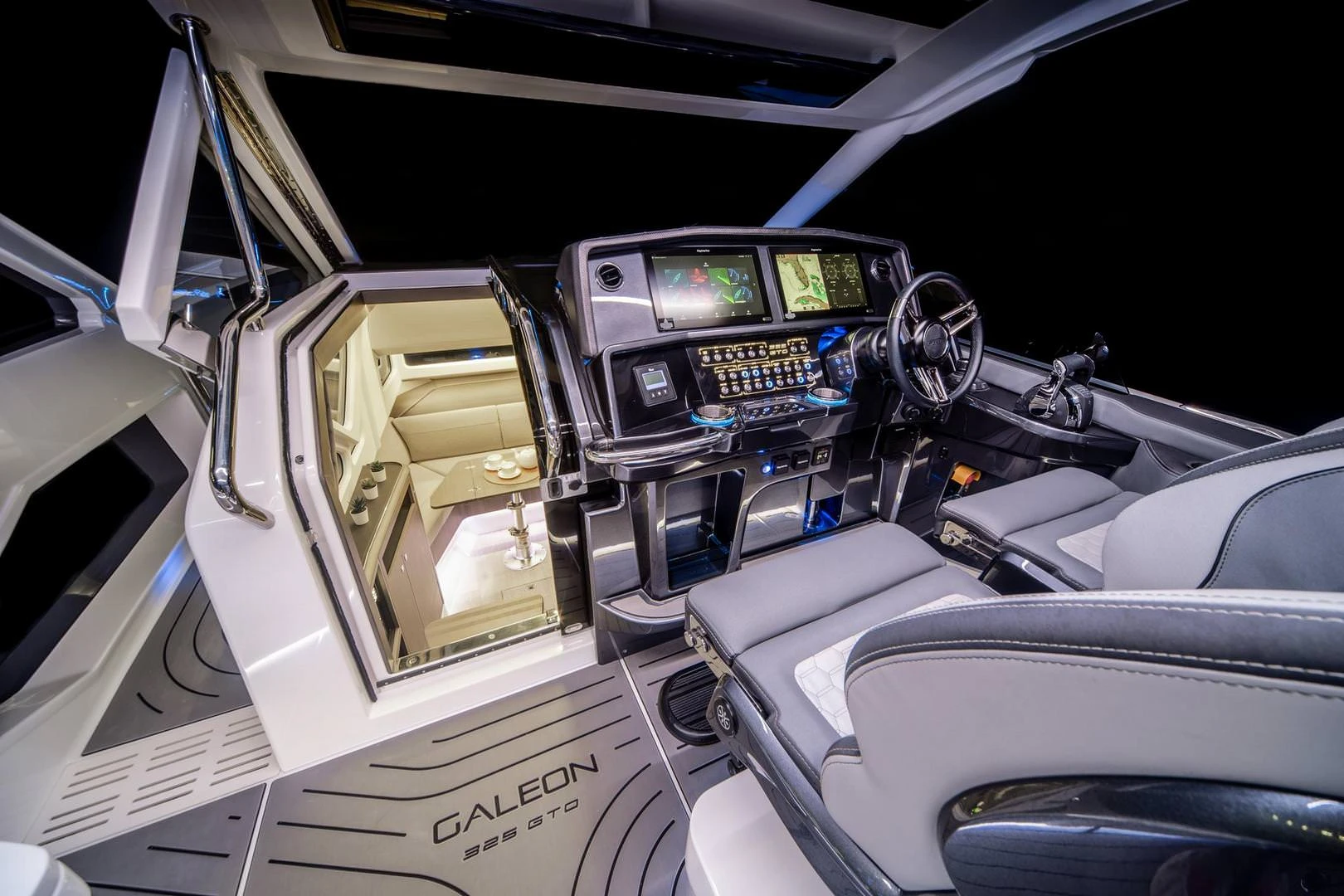 Galeon  325 GTO