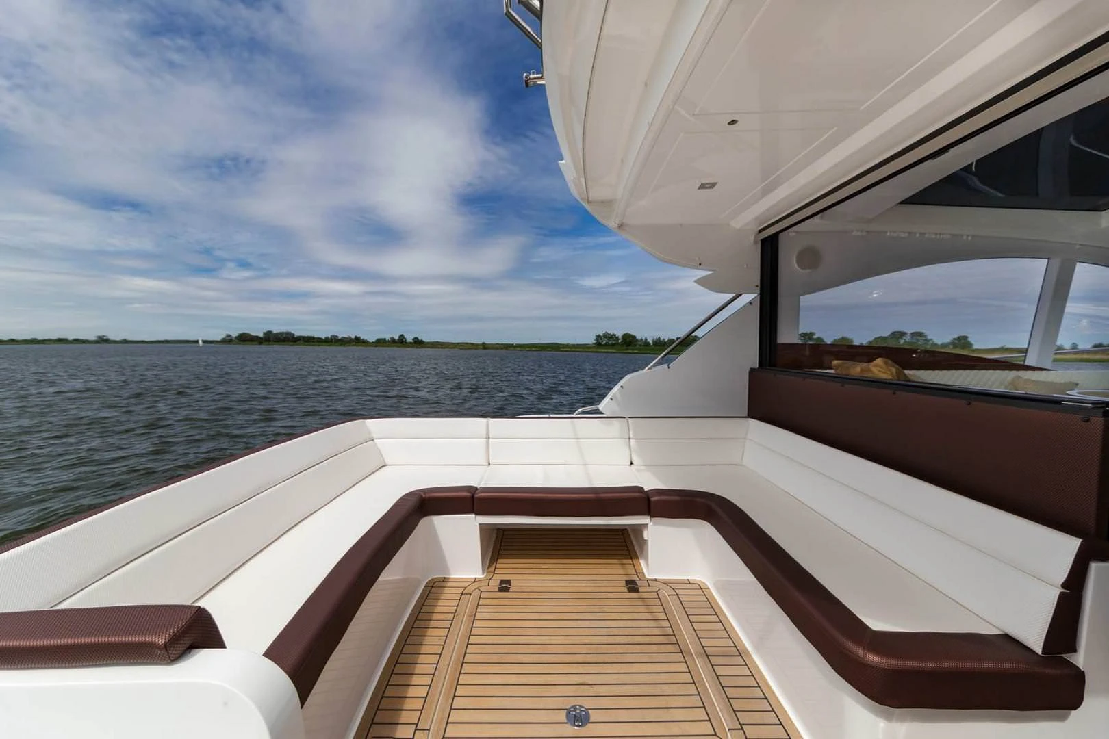 Galeon 445 HTS