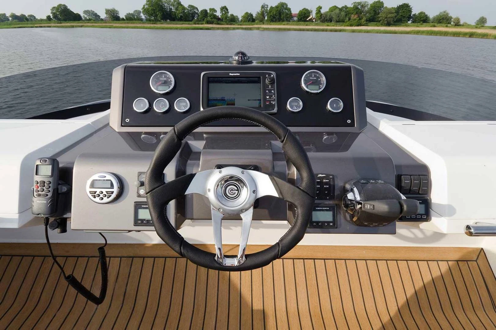 Galeon 430 SKYDECK
