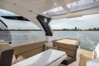 Galeon 305 HTS