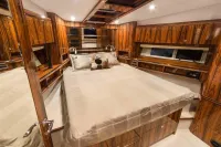 Galeon 550 FLY