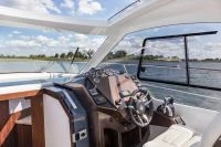 Galeon 335 HTS