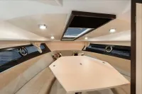 Galeon 305 HTS