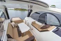 Galeon 305 HTS