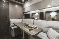 Cranchi M44 HT