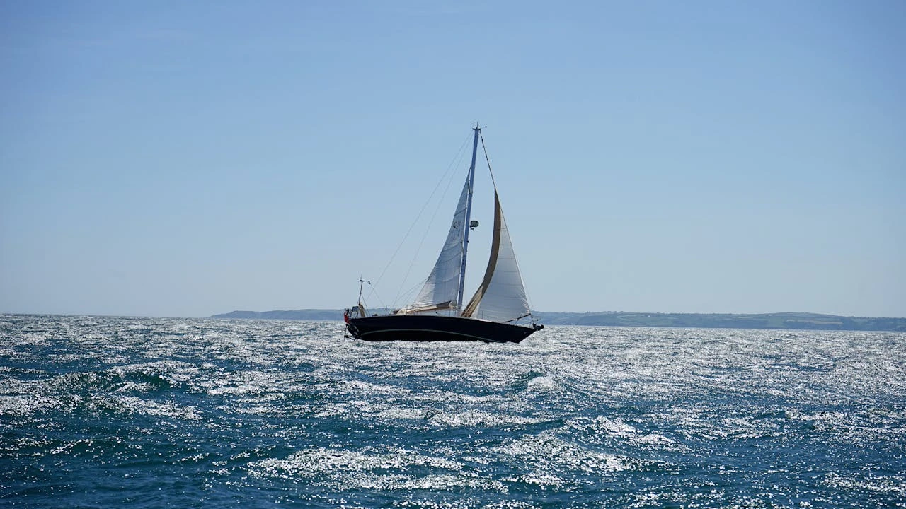 Sailboat sailing on the ocean