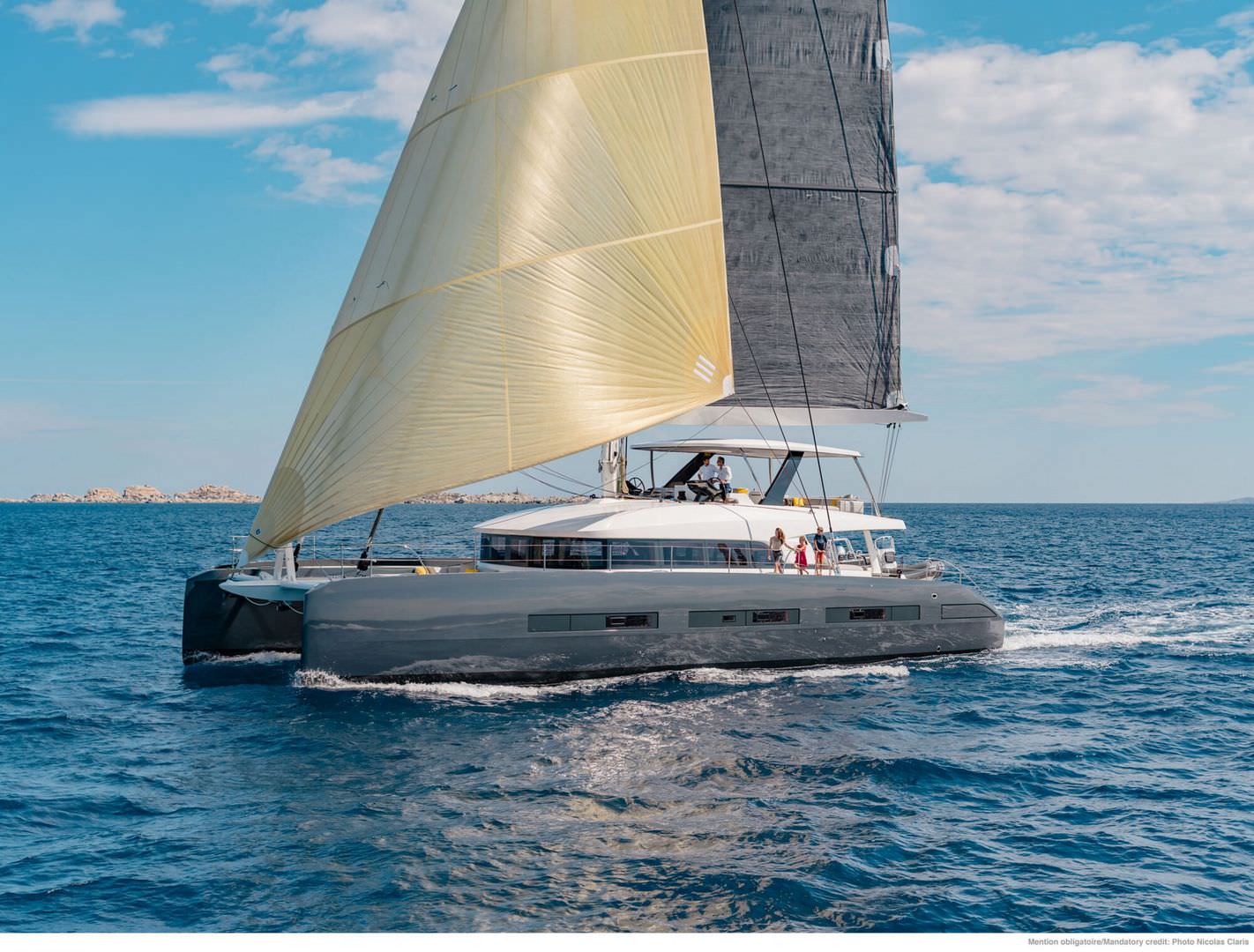 Lagoon SEVENTY 7
