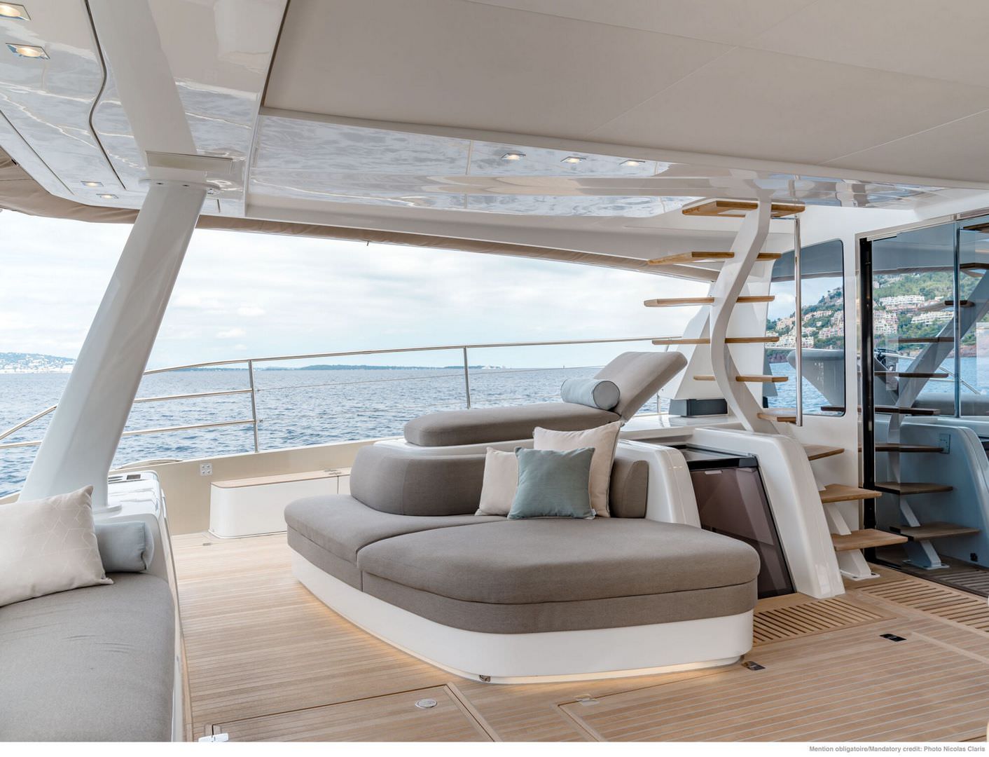 Lagoon SEVENTY 8