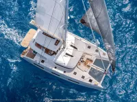 Lagoon 55