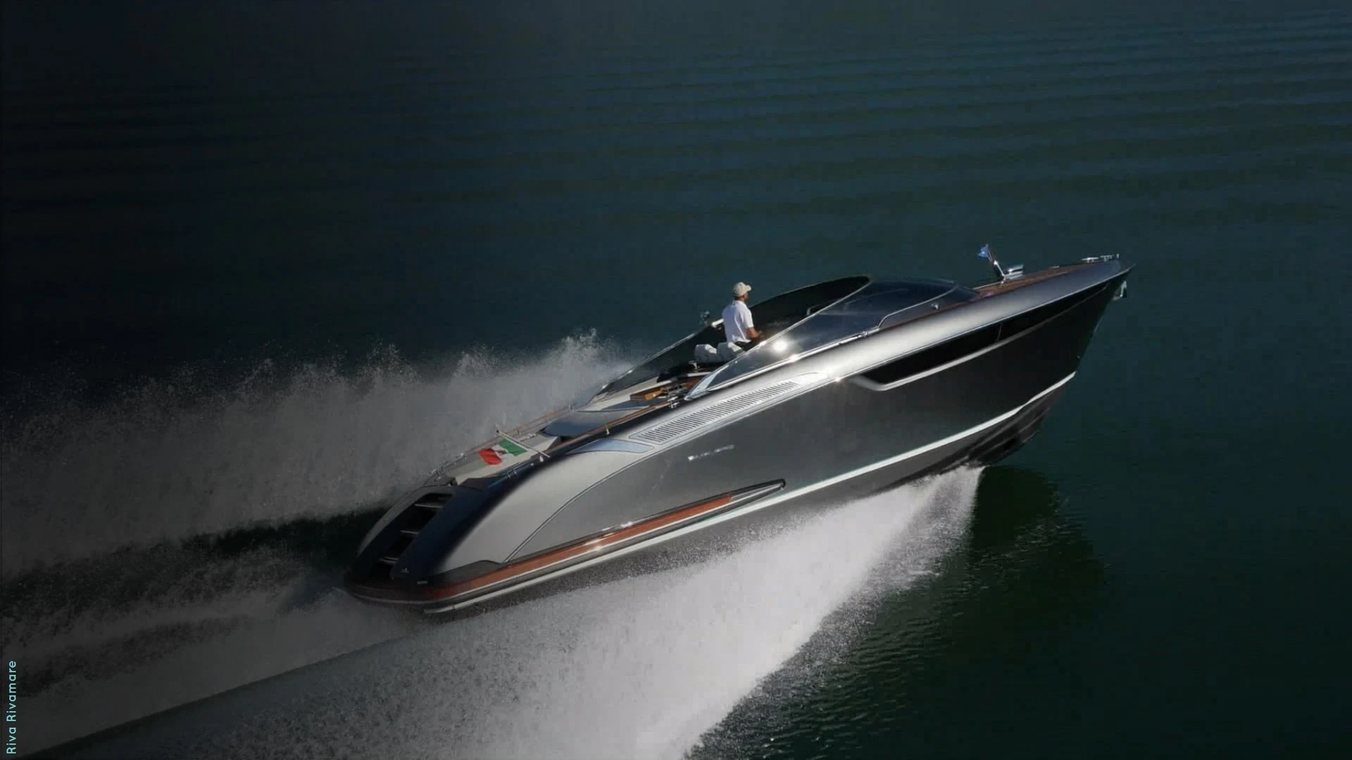Riva Rivamare D6 400