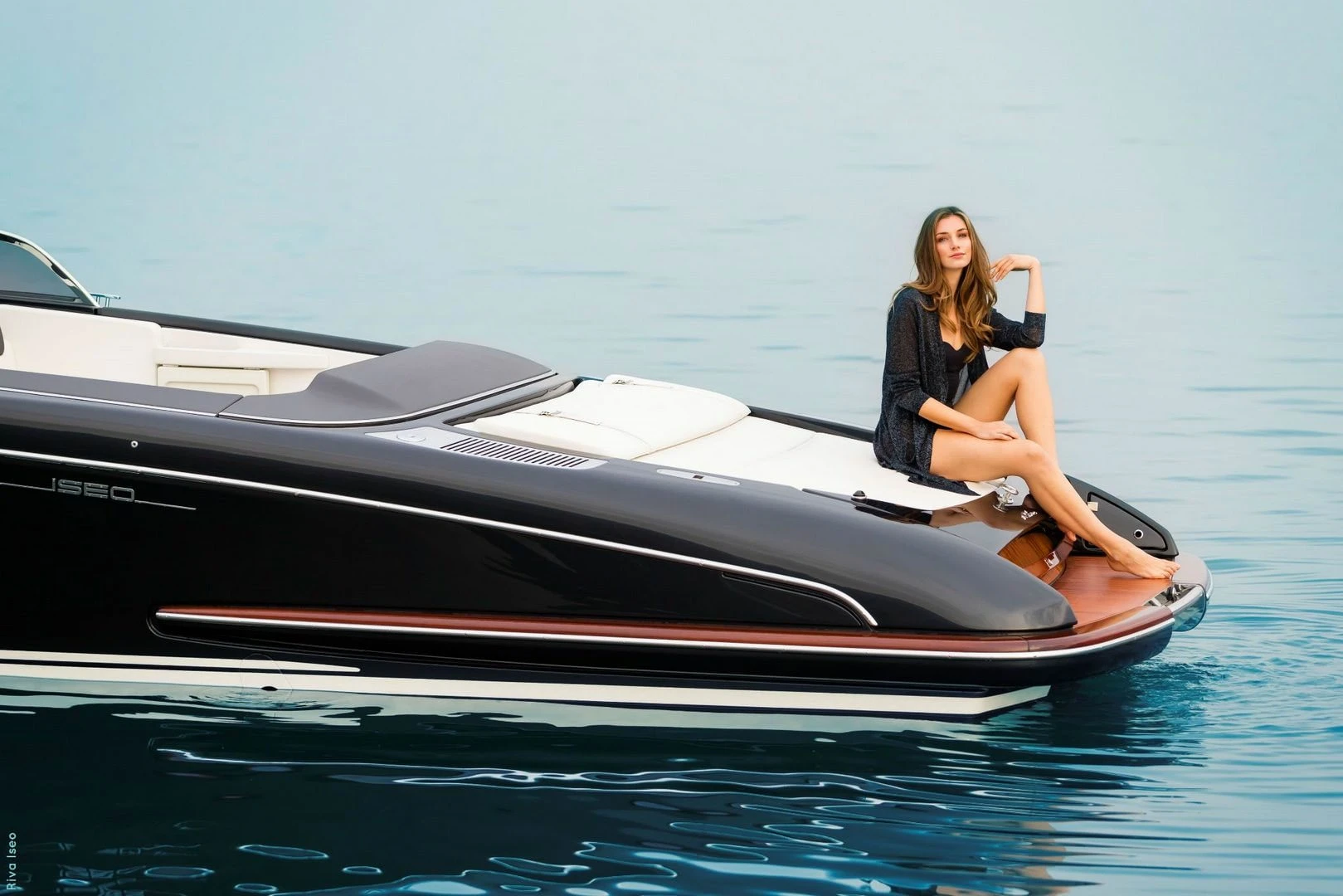 Riva ISEO V8 300CE