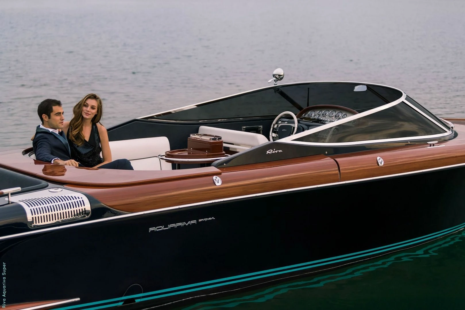 Riva Aquariva Super 8LV 370