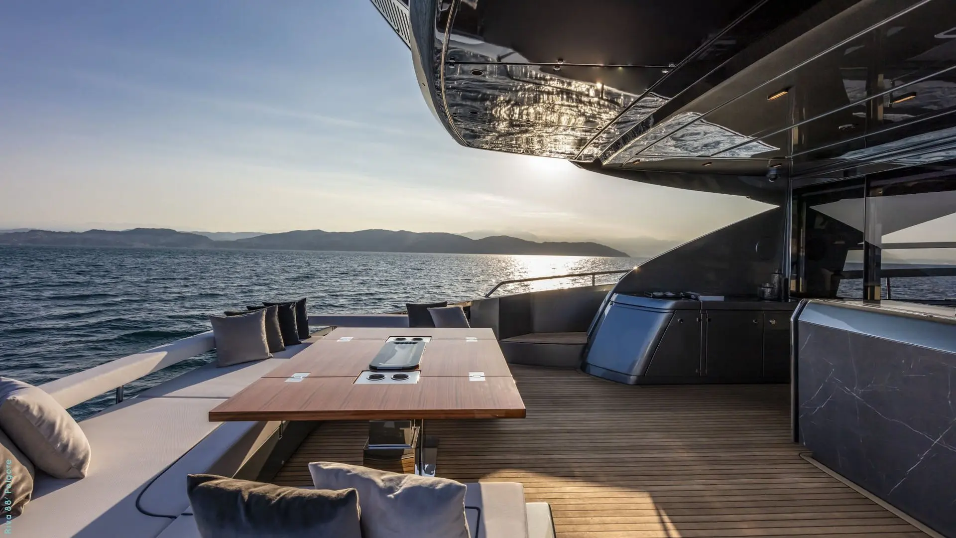 Riva FOLGORE 2000 M96