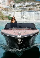 Riva ISEO V8 300CE