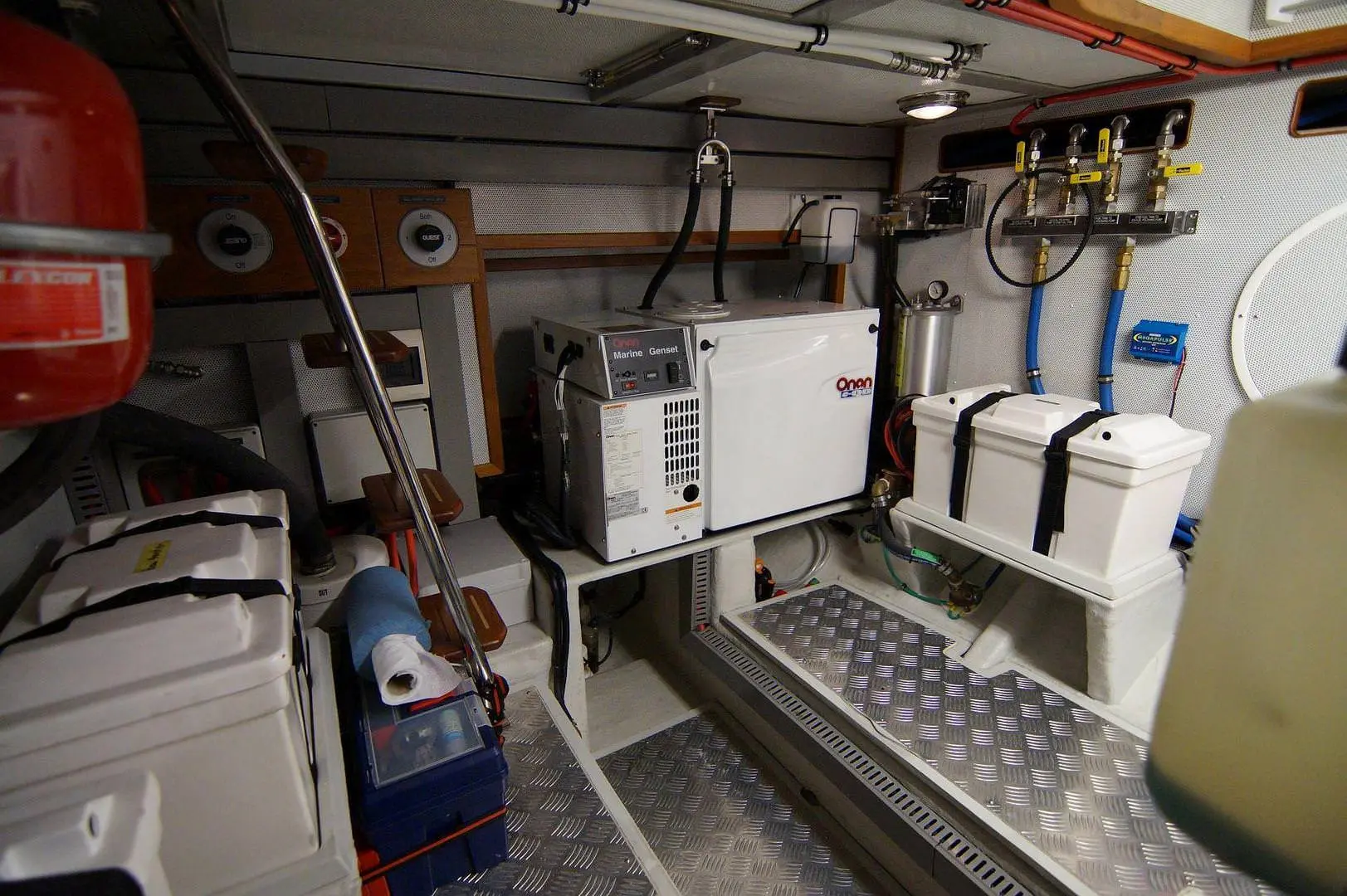 Artemis 42 Voyager Aft-cabin