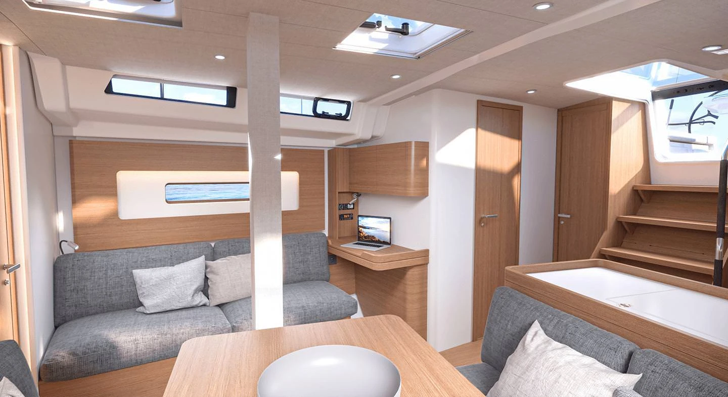 Beneteau First 44