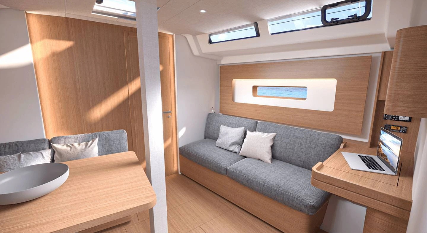 Beneteau First 44