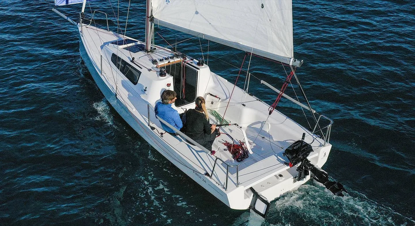 Beneteau First 24