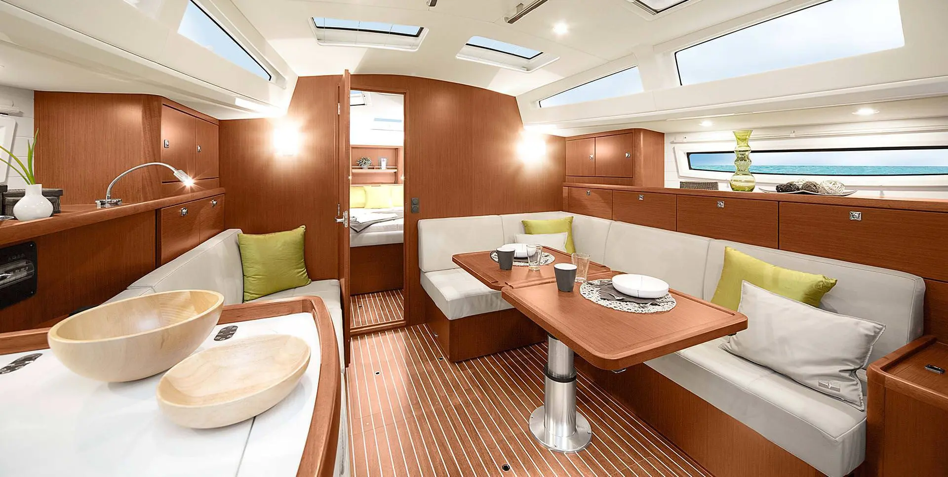 Bavaria VISION 42