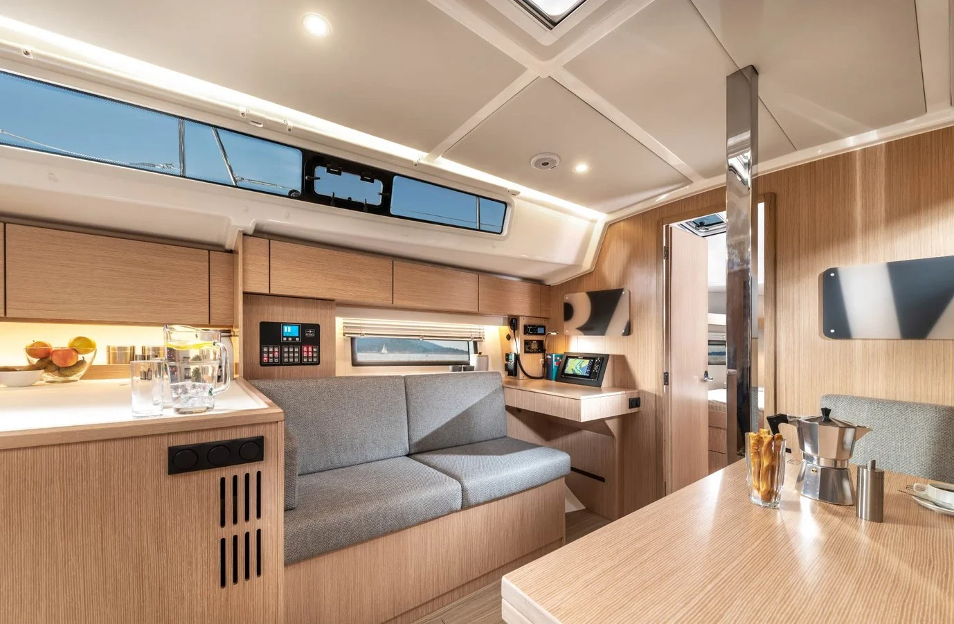 Bavaria C42