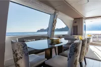 Azimut 72 Flybridge Yacht