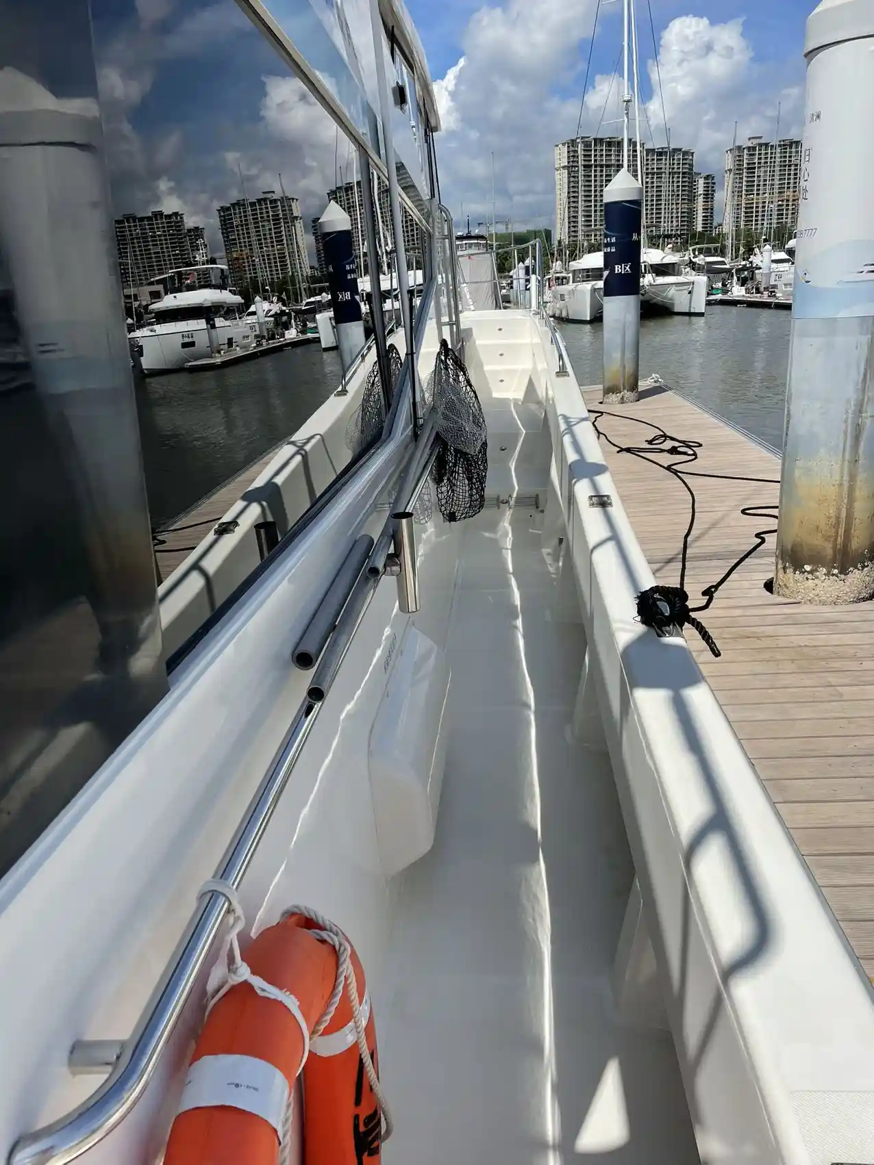 Lingbo 60 Luxury Fishing Yacht