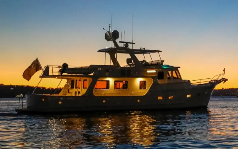 Yacht Night Navigation
