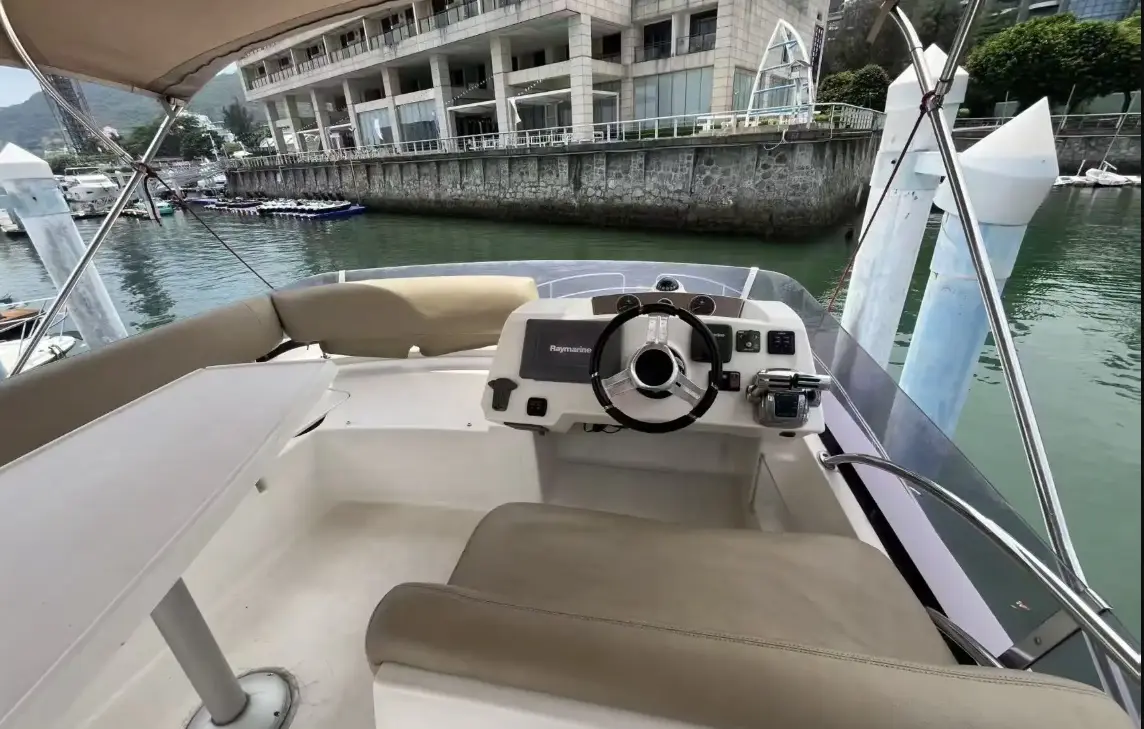Prestige 40
