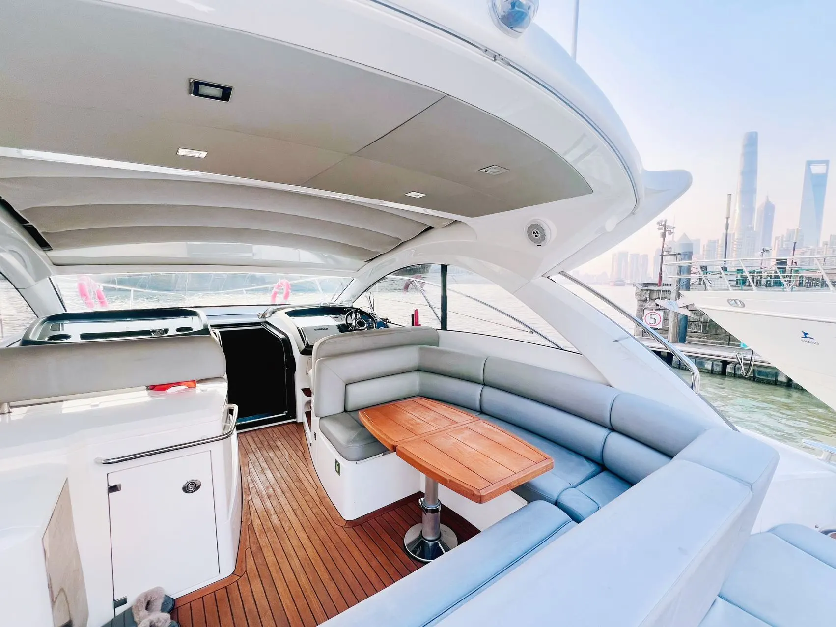 Sunseeker 42