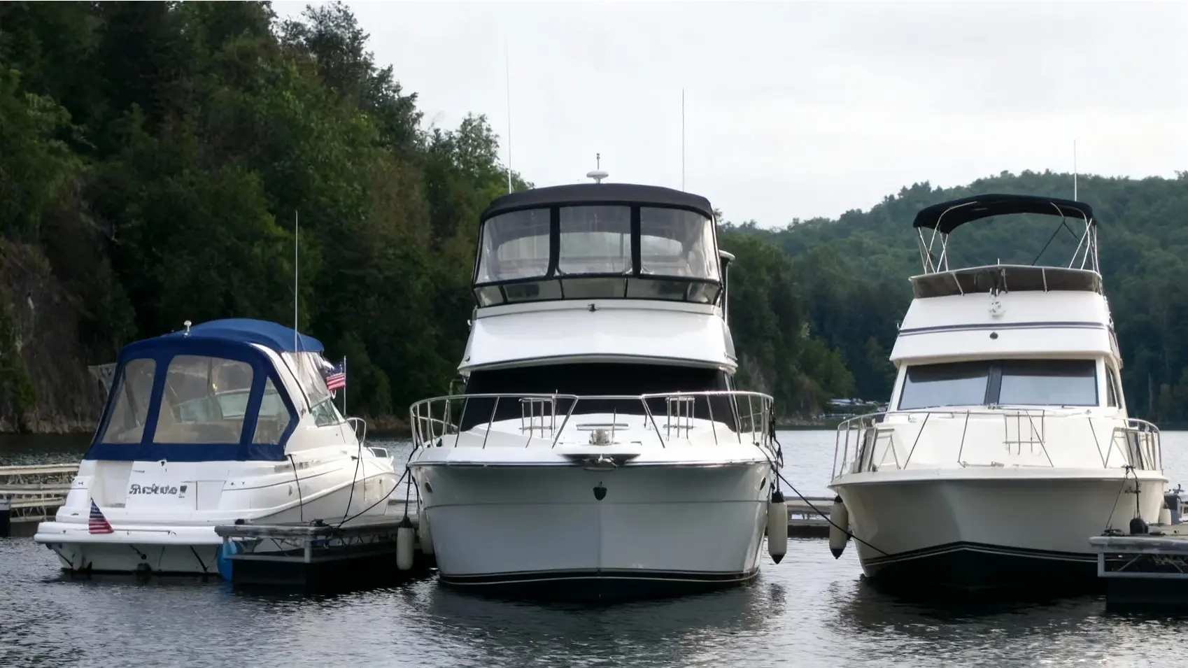1990 Carver 3608 Aft Cabin Motor Yacht