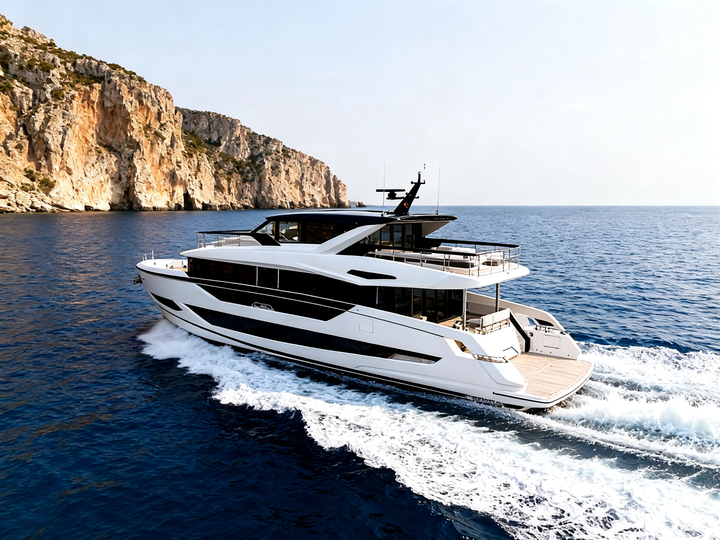 Sunseeker 82 Ocean Enclosed